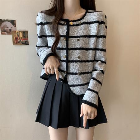 FA52968# 大码秋季软糯撞色条纹圆领小香风针织开衫女宽松外搭毛衣外套  服裝批發女裝批發服飾貨源