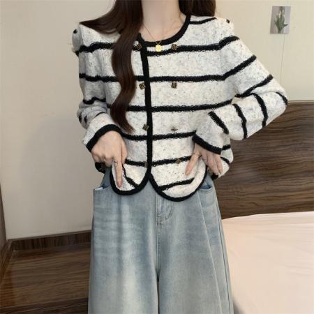 FA52968# 大码秋季软糯撞色条纹圆领小香风针织开衫女宽松外搭毛衣外套  服裝批發女裝批發服飾貨源