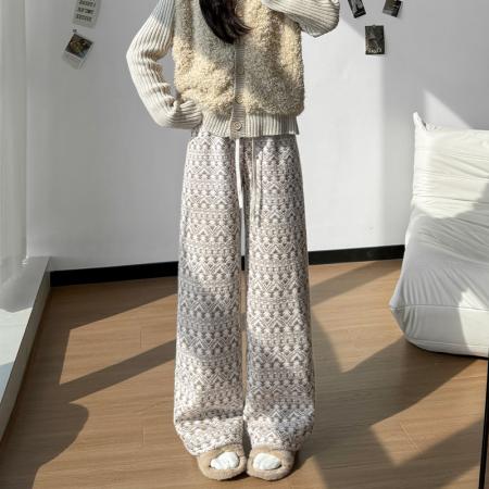 FA52995# 秋冬羊羔毛一条过冬百搭东北棉裤圣诞图案多色窄版休闲长裤女  服裝批發女裝批發服飾貨源