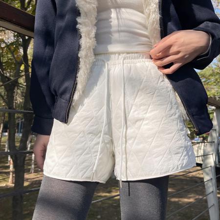 FA52996# 菱形格纹短裤女秋冬季新款宽松显瘦小个子夹棉保暖热裤  服裝批發女裝批發服飾貨源