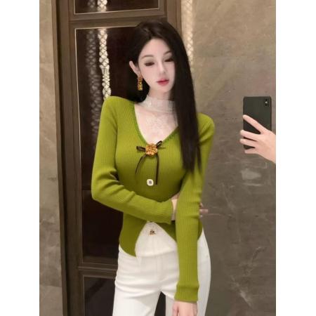 FA53062# 独特漂亮绿色拼接针织衫女冬季新款立体花朵修身显瘦内搭毛衣  服裝批發女裝批發服飾貨源