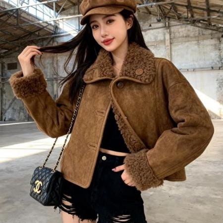 FA53068# 咖色羊羔外套皮毛一体新款复古拉德保暖上衣小个子毛毛短款外套  服裝批發女裝批發服飾貨源