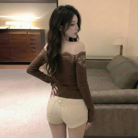 FA53073# 性感纯欲辣妹一字肩露锁骨长袖T恤蕾丝花边拼接针织打底上衣  服裝批發女裝批發服飾貨源