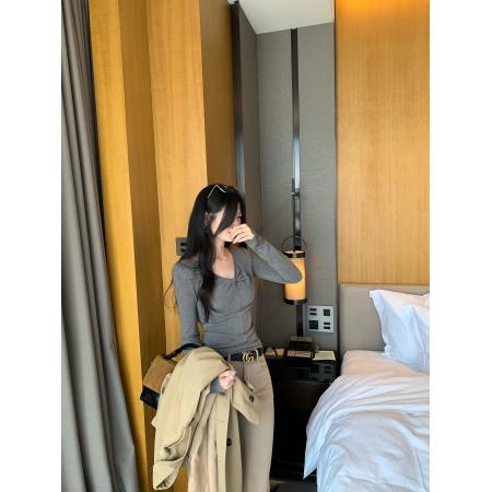 FA53077# 图扭结V领磨毛打底衫女秋冬新款今年流行爆款内搭小上衣  服裝批發女裝批發服飾貨源