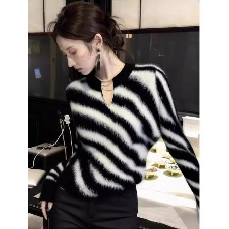 FA53083# 黑白条纹针织衫女冬季慵懒风显瘦套头毛衣  服裝批發女裝批發服飾貨源