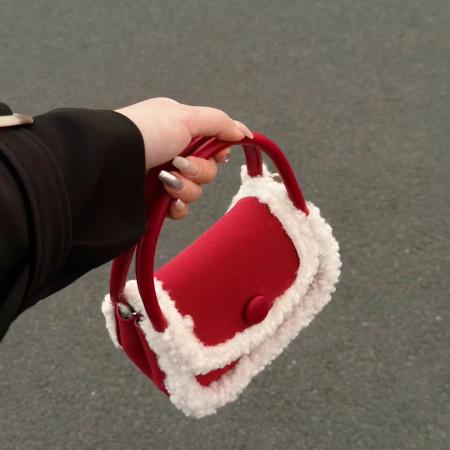 TJ2237# 毛绒包包女秋冬2025新款潮复古韩国手提小方包百搭ins单肩斜挎包