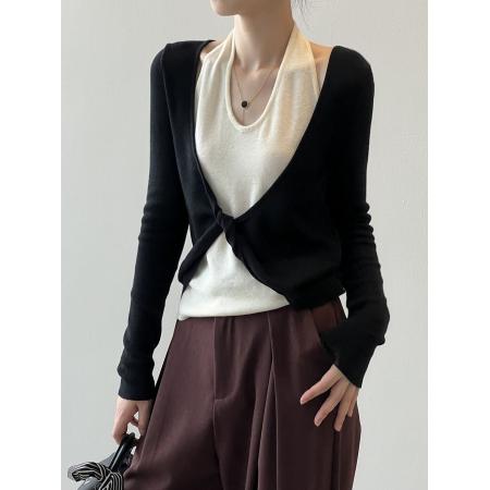 FA53114# 秋季新款流行独特别致设计轻奢显瘦百搭咖色V领假两件上衣ins 服裝批發女裝批發服飾貨源