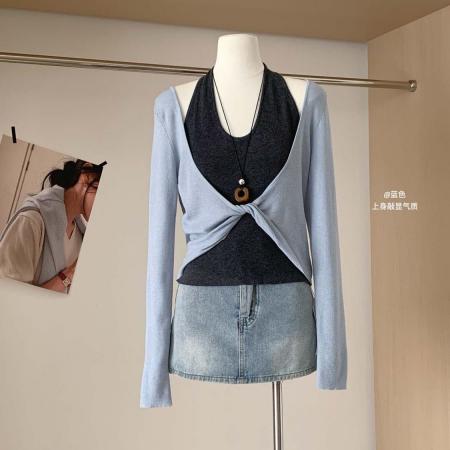 FA53114# 秋季新款流行独特别致设计轻奢显瘦百搭咖色V领假两件上衣ins 服裝批發女裝批發服飾貨源