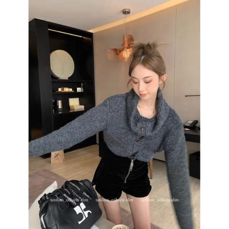 FA53147# 牛角扣翻领棕色毛衣外套女秋冬新款女装短款上衣早秋慵懒针织开衫 服裝批發女裝批發服飾貨源