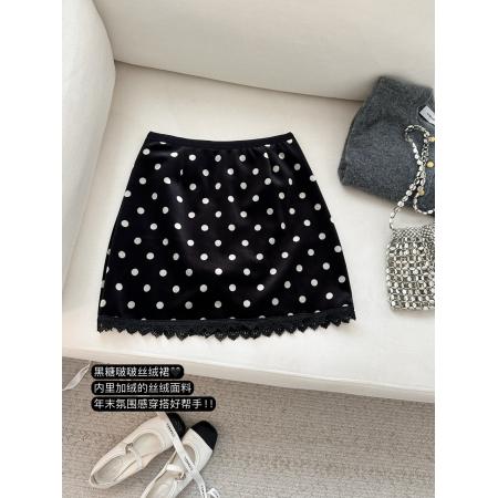 FA53165# 冬季丝绒半身裙黑波点印花加绒短裙蕾丝拼接 服裝批發女裝批發服飾貨源