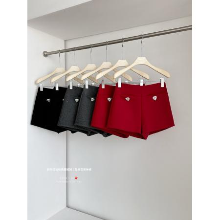 FA53166# 新款高级感气质韩版小香风毛呢精致设计感三角不规则水钻短裤 服裝批發女裝批發服飾貨源