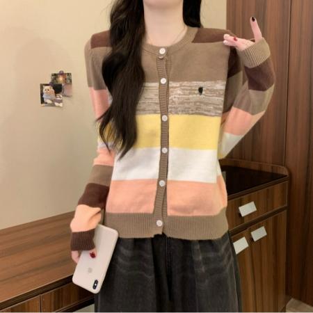 FA53169# 秋冬新款复古撞色条纹圆领设计感软糯气质减龄针织毛衣 服裝批發女裝批發服飾貨源