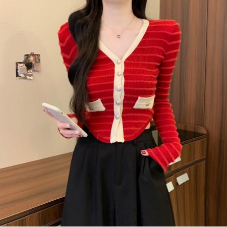 FA53173# 秋冬新款法式小香风撞色条纹V领修身显瘦百搭短款针织衫 服裝批發女裝批發服飾貨源