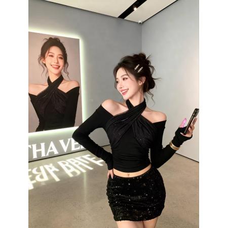 FA53194# 新款辣妹纯欲设计感气质挂脖露肩显瘦上衣+防走光短裙套装 服裝批發女裝批發服飾貨源