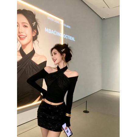 FA53194# 新款辣妹纯欲设计感气质挂脖露肩显瘦上衣+防走光短裙套装 服裝批發女裝批發服飾貨源