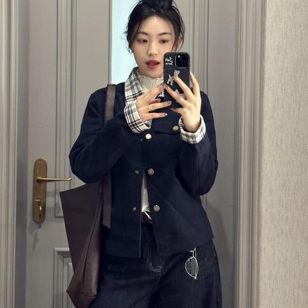 FA53213# 独特漂亮的初秋外套女新款小个子休闲翻领格纹拼接夹克潮 服裝批發女裝批發服飾貨源