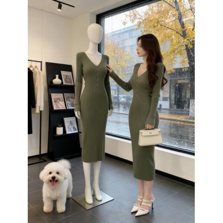 FA53228# 韩国轻熟优雅风V领针织连衣裙女早春新款设计感修身显瘦气质长裙 服裝批發女裝批發服飾貨源