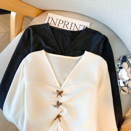 FA53230# 法式蕾丝V领喇叭长袖衬衫女春秋新款设计感短款修身上衣 服裝批發女裝批發服飾貨源