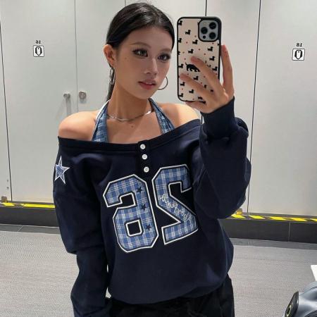 FA53242# 秋季新款贴布露肩挂脖假两件长袖卫衣女宽松休闲显瘦外穿上衣 服裝批發女裝批發服飾貨源