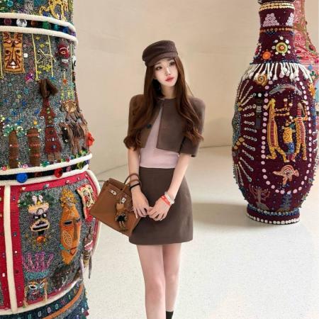 FA53248# 韩版时尚外搭气质网红大小姐小众名媛风高级感秋冬外套短裙套装女 服裝批發女裝批發服飾貨源