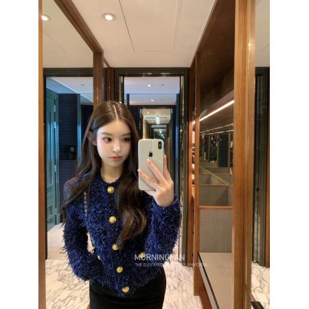 FA53249# 早安樊樊小香风金扣重工定染蓝色系短外套女秋冬款显瘦针织开衫 服裝批發女裝批發服飾貨源