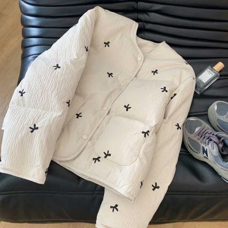 FA53254# 法式甜美减龄满印蝴蝶结棉服女秋冬季高级感复古短款保暖夹棉外套 服裝批發女裝批發服飾貨源