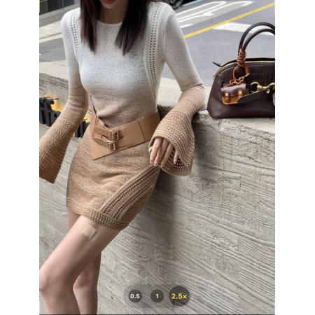 FA53257# 日落橘子海美绝了早秋新款喇叭袖渐变染色粗针织连衣裙 服裝批發女裝批發服飾貨源