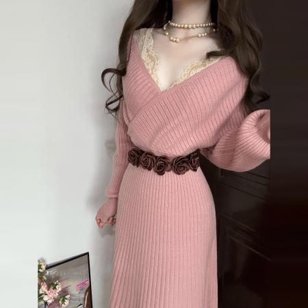 FA53260# 法式高级感粉色v领针织连衣裙女秋冬新款配大衣气质收腰长裙 服裝批發女裝批發服飾貨源