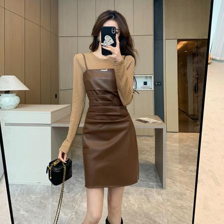 FA53277# 外贸秋冬打底薄款针织衫上衣外搭PU皮裙褶皱吊带连衣裙两件套 服裝批發女裝批發服飾貨源