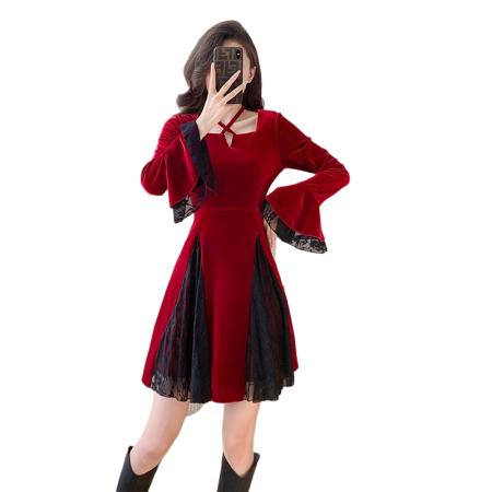 FA53282# 外贸法式丝绒连衣裙女秋冬高级感赫本风蕾丝挂脖打底内搭裙 服裝批發女裝批發服飾貨源