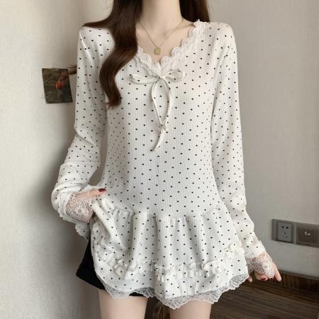 FA53286# 大码蝴蝶波点蕾丝内搭打底衫长袖T恤冬新款胖mm显瘦V领上衣 服裝批發女裝批發服飾貨源