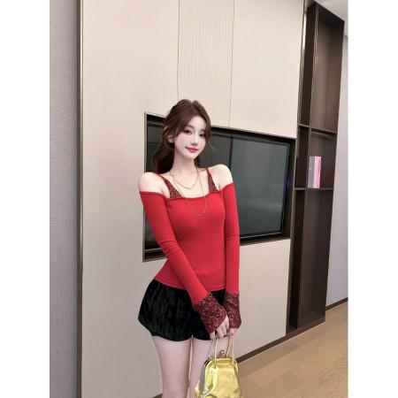 FA53295# 亮片拼接一字领长袖T恤女冬季修身假两件露肩上衣 服裝批發女裝批發服飾貨源