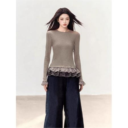 FA53304# 1*1德绒纯欲风荷叶花边下摆chic长袖T恤女生冬季修身打底衫上衣 服裝批發女裝批發服飾貨源