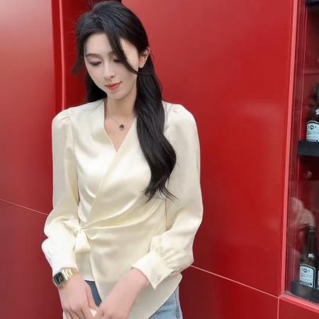 FA53337# 春秋季新款法式V领系带长袖衬衫女收腰显瘦小衫上衣 服裝批發女裝批發服飾貨源