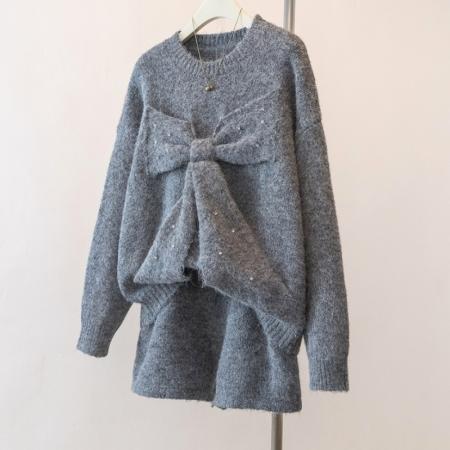 FA53370# 大码设计感蝴蝶结钉珠红色针织上衣百搭短裤减龄显瘦套装女 服裝批發女裝批發服飾貨源