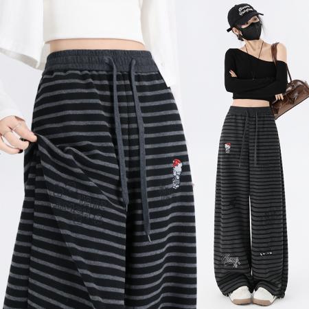 FA53379# 卡通刺绣条纹休闲裤女春季新款显瘦慵懒风百搭抽绳直筒长裤 服裝批發女裝批發服飾貨源