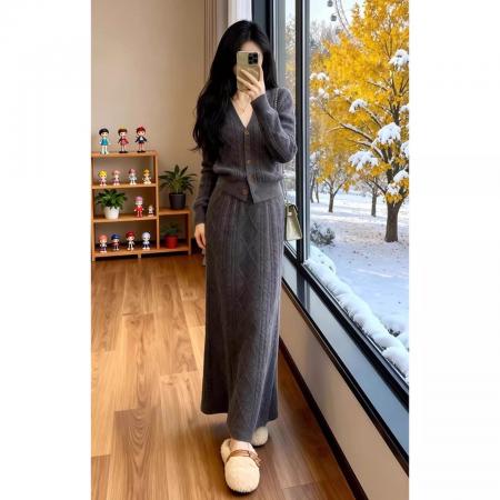 FA53390# 上架72小时有货-冬季超火一整套轻奢高级感穿搭灰色针织衫套装女 服裝批發女裝批發服飾貨源