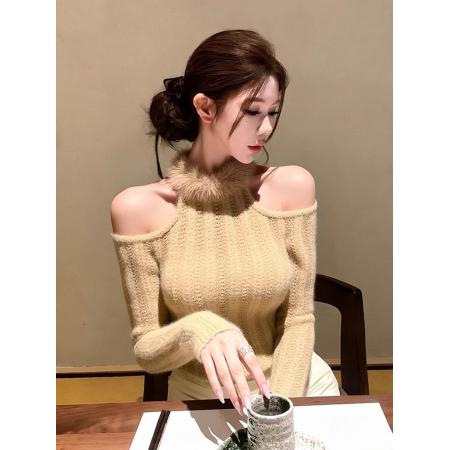 FA53417# 冬季新款小众设计感温柔减龄气质淡人高知穿搭卡其色露肩上衣 服裝批發女裝批發服飾貨源