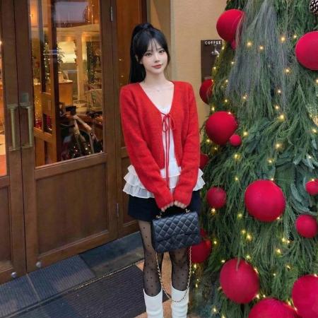 元旦新年喜庆红色长袖针织毛衣小外套荷叶边打底小吊带套装 服裝批發女裝批發服飾貨源