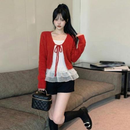 FA53449# 元旦新年喜庆红色长袖针织毛衣小外套荷叶边打底小吊带套装 服裝批發女裝批發服飾貨源