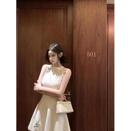 FA53463# Hotdog热狗很辣雪落蔷薇白色蕾丝镂空设计感无袖连衣裙短裙 服裝批發女裝批發服飾貨源