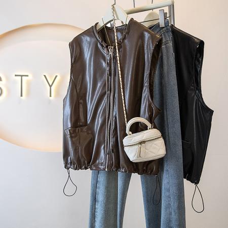 大码款女装新款韩系高级感百搭抽绳阔版机车马夹背心外套马甲 服裝批發女裝批發服飾貨源