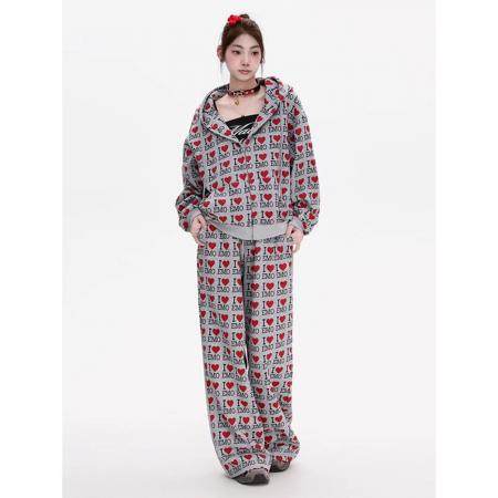 FA53532# 美式复古爱心字母满印连帽卫衣套装