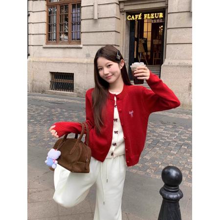FA53556# 绵羊绒红色复古假两件毛衣开衫女秋冬减龄蝴蝶结刺绣针织衫外套