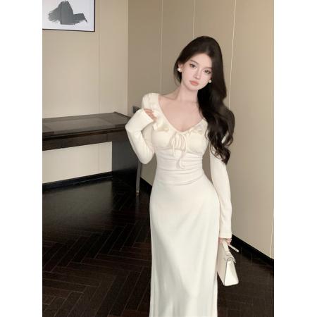 FA53574# 复古性感V领荷叶边绑带收腰显瘦长袖针织连衣裙女