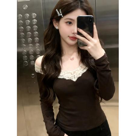 FA53595# 春上新蕾丝拼接一字肩收腰显瘦长袖打底衫纯欲内搭T恤女
