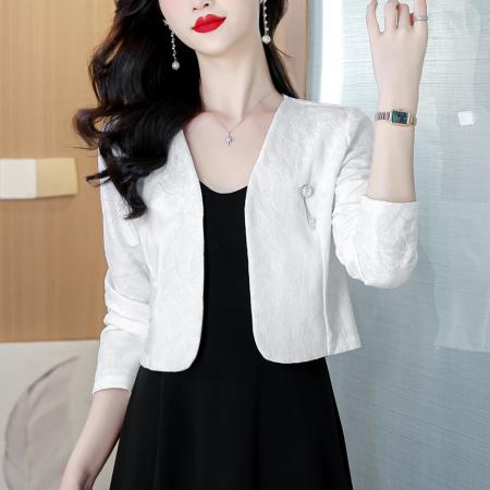FA53607# 短款女上衣外套设计感小西服女开衫高级感小香风外套