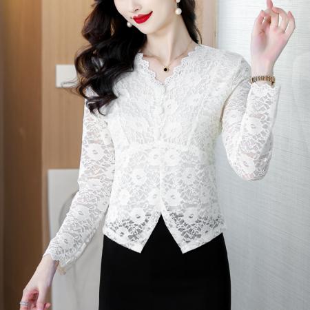FA53610# 新款红色蕾丝收腰内搭衬衫轻奢高级感时尚洋气V领上衣