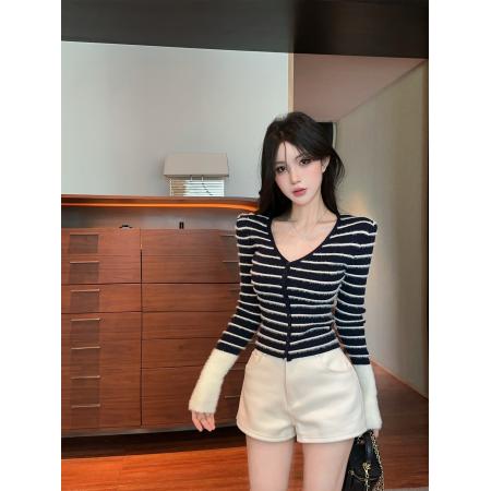 FA53638# 纯欲辣妹撞色条纹水貂毛袖口拼接V领针织毛衣