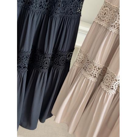 FA53647# 镂空钩花半身裙女高级感气质春夏季新款高腰a字中长蛋糕裙子